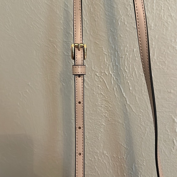 Michael Kors cross body bag - Picture 7 of 7